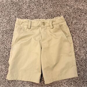 Under Armour khaki shorts